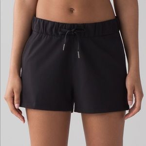 Lulu On The Fly 2.5” Flux Short